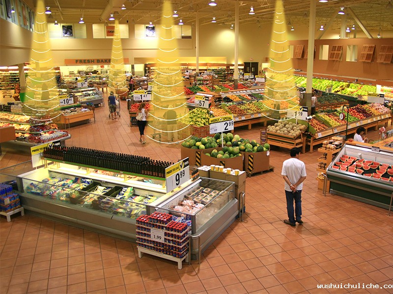 零售商超场景使用定向音箱