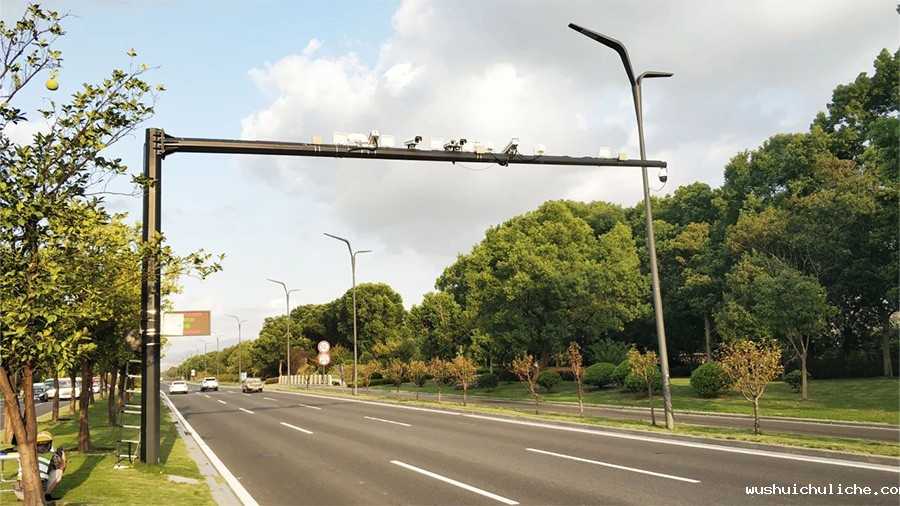 违法鸣笛/炸街高噪声车抓拍设备