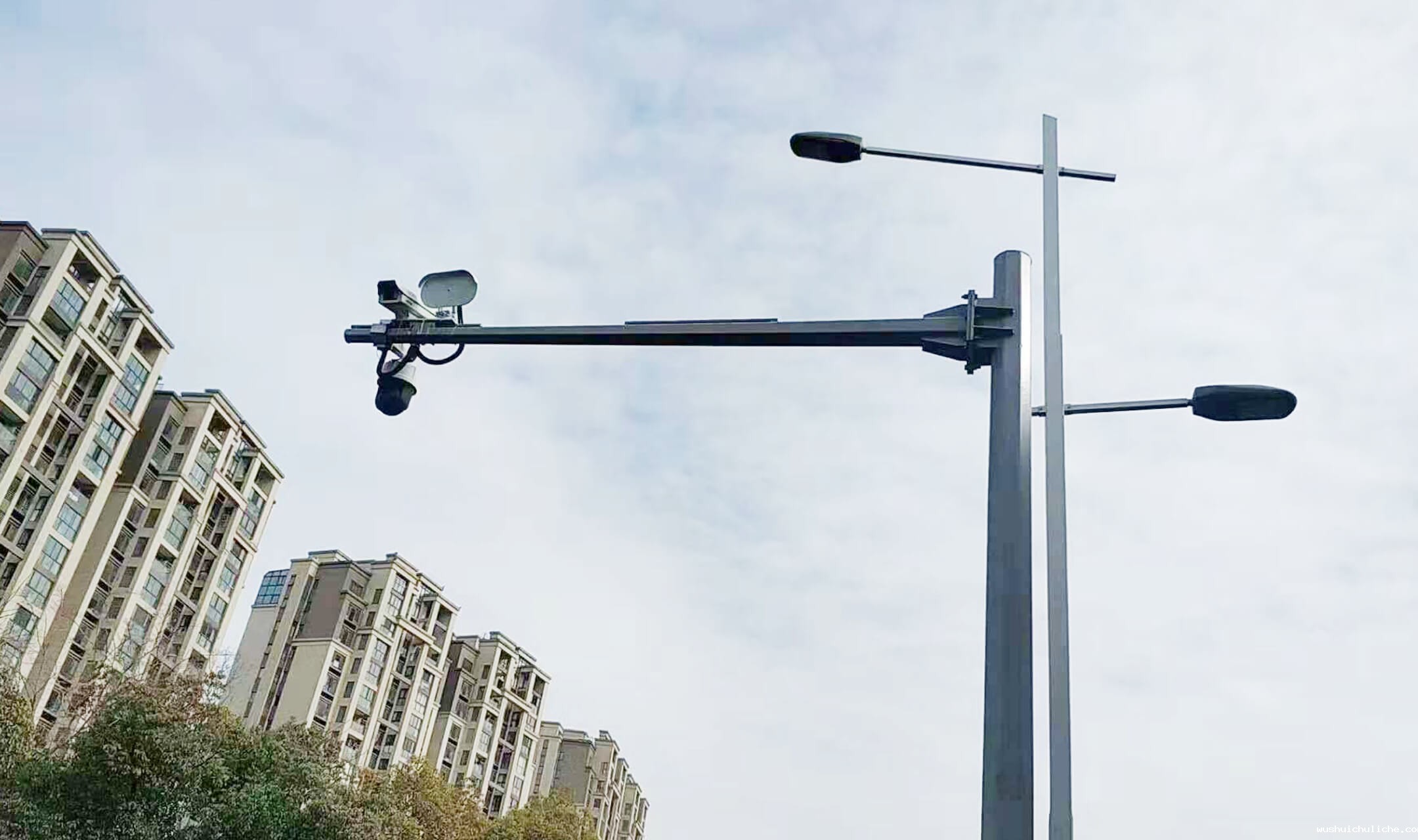 伟德竞彩网App炸街车抓拍