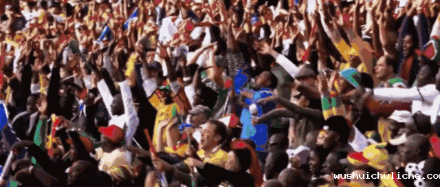 伟德竞彩网App定向音箱聚音宝mini,助你狂欢世界杯,不扰家人休息